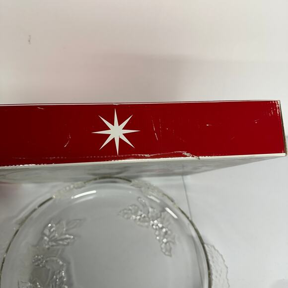 MIKASA Holiday Christmas Festive Poinsettia Platter 15.75" - Picture 7 of 7